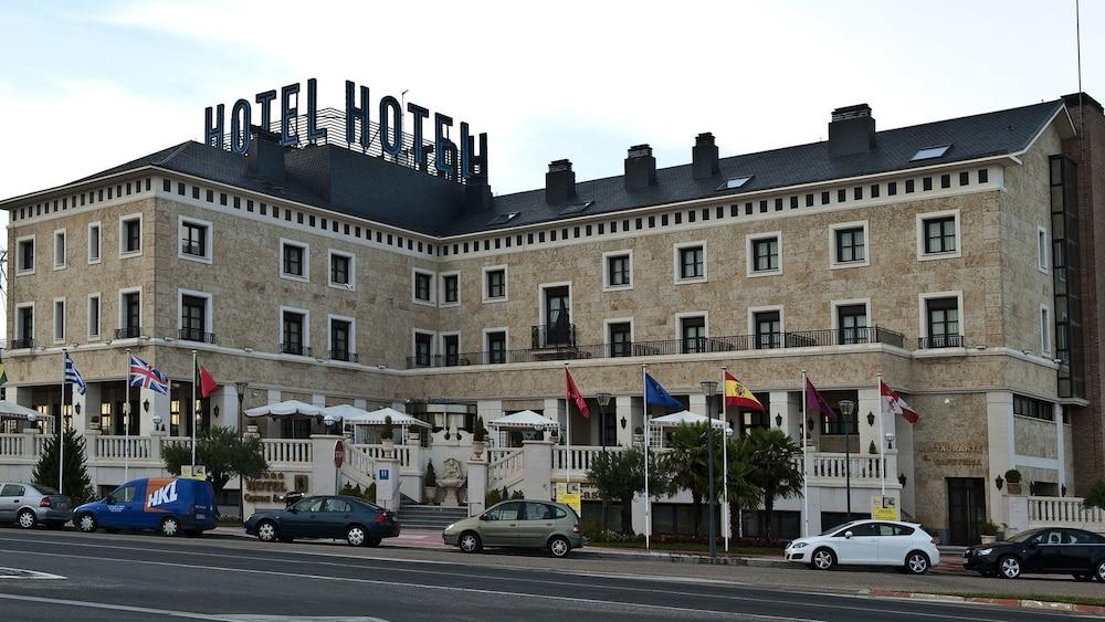 Hotel Conde Ansurez By Almia Hoteles Вальядолід Екстер'єр фото